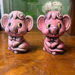 Vintage made in Japan anthropomorphic mouse salt and pepper shakers in pink